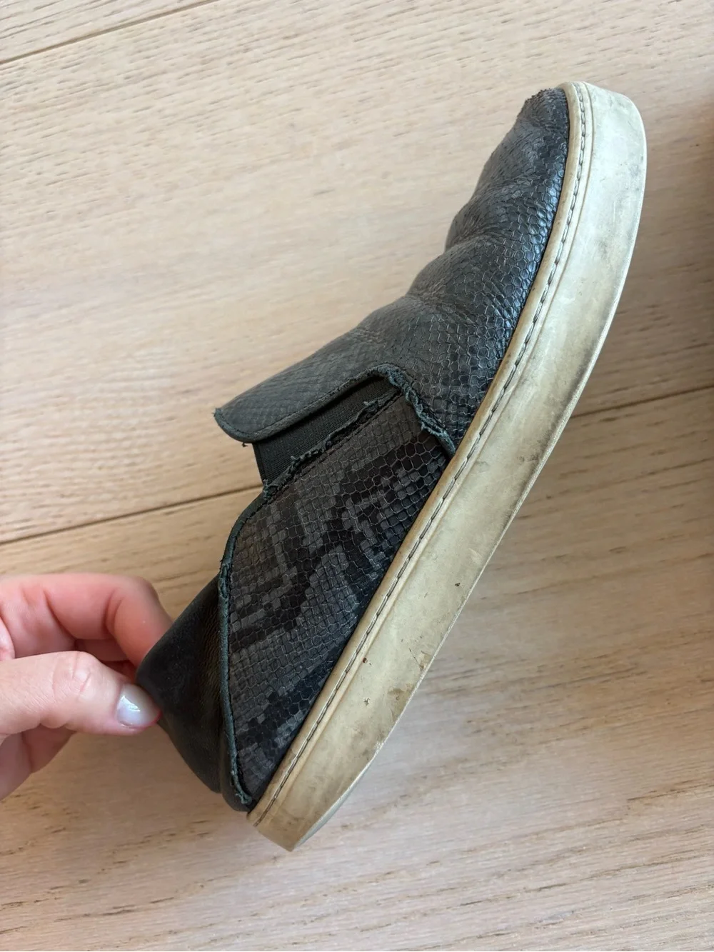 Vince “Garvey” Black Snakeskin-embossed Leather Women’s Size 8 Slip-on Sneakers